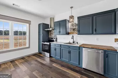 8497 Savannah Highway, Newington, GA 30449 - Photo 15