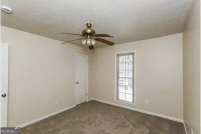1070 Salisbury Trail, Riverdale, GA 30296 - Photo 11