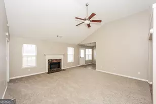 425 Buffington Dr, Union City, GA 30291 - Photo 3