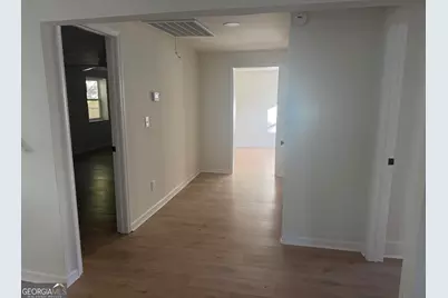 614 W 38th Street, Savannah, GA 31415 - Photo 13