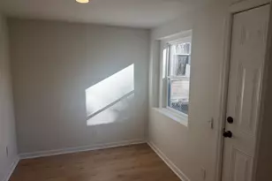 614 W 38th St, Savannah, GA 31415 - Photo 15