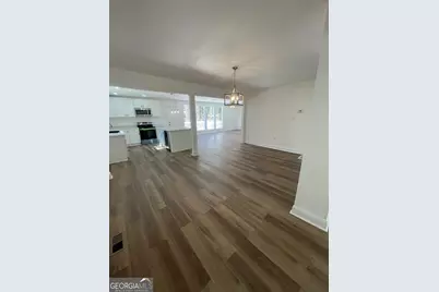 562 Marjorie Place, Macon, GA 31204 - Photo 3