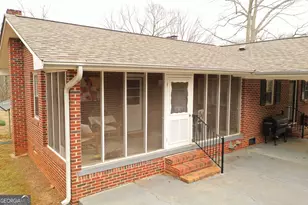 436 Tommy Irvin Rd, Mount Airy, GA 30563 - Photo 5