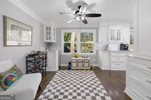 9330 Martins Lake Dr, Roswell, GA 30076 - Photo 7