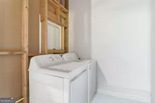 5560 Pilgrim Point Ext, Cumming, GA 30041 - Photo 35