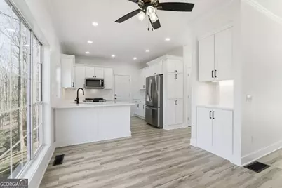 5560 Pilgrim Point Extension, Cumming, GA 30041 - Photo 11