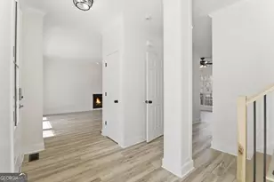 5560 Pilgrim Point Ext, Cumming, GA 30041 - Photo 7