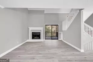 901 River Run Dr, Atlanta, GA 30350 - Photo 5