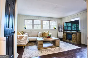 1037 S Madison Ave, Monroe, GA 30655 - Photo 13