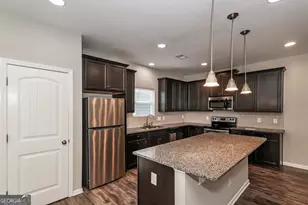 145 Thomaston St, Newnan, GA 30263 - Photo 9