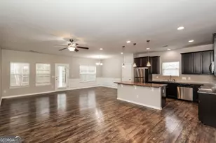 145 Thomaston St, Newnan, GA 30263 - Photo 5