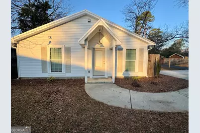 1112 Third Street #B, Perry, GA 31069 - Photo 1