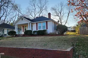 129 R St SW, Thomaston, GA 30286 - Photo 1