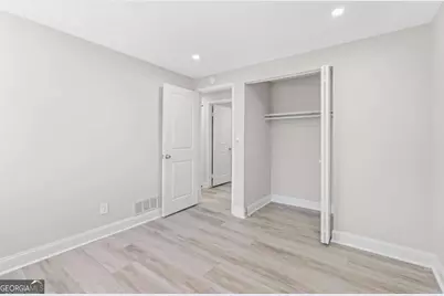 5268 Kinsdale Lane, Stone Mountain, GA 30088 - Photo 21