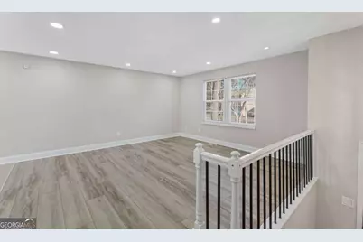 5268 Kinsdale Lane, Stone Mountain, GA 30088 - Photo 7