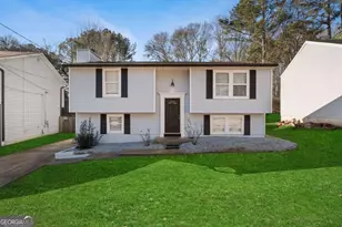 5268 Kinsdale Ln, Stone Mountain, GA 30088 - Photo 1