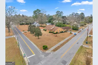 308 Rosewood Drive, Dublin, GA 31021 - Photo 3