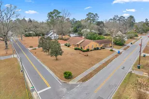 308 Rosewood Dr, Dublin, GA 31021 - Photo 3