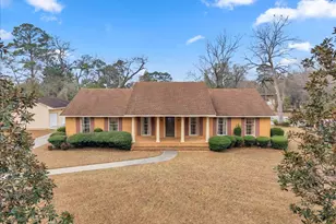 308 Rosewood Dr, Dublin, GA 31021 - Photo 1