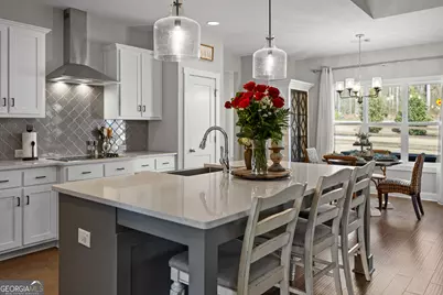 22 E Field Street, Newnan, GA 30263 - Photo 17