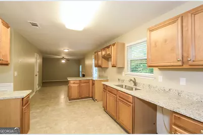 6318 Shell Drive SW, South Fulton, GA 30331 - Photo 5