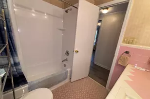 216 E Peter St, Cochran, GA 31014 - Photo 33