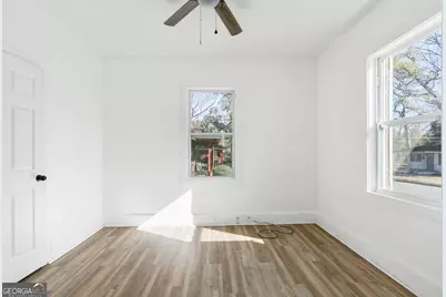 1114 E 59th Street, Savannah, GA 31404 - Photo 9