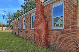 1114 E 59th St, Savannah, GA 31404 - Photo 25