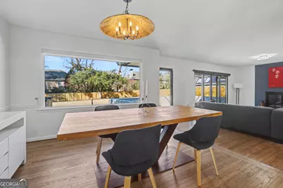 7330 Hunters Branch Drive NE, Atlanta, GA 30328 - Photo 11