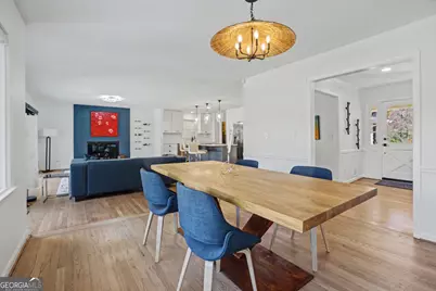 7330 Hunters Branch Drive NE, Atlanta, GA 30328 - Photo 13