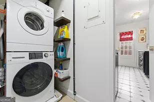 3 N Boundary Pl NW, Atlanta, GA 30318 - Photo 17