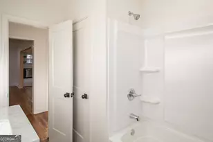 315 Strickland Ave, Blackshear, GA 31516 - Photo 33