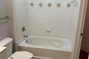 5208 Westchester Ridge NE, Brookhaven, GA 30075 - Photo 11