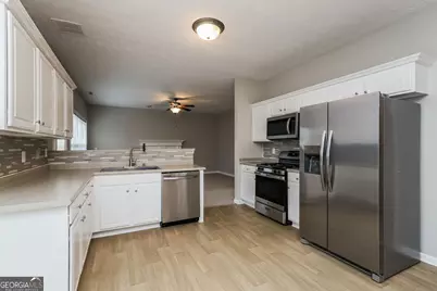 1230 Edythe Court, McDonough, GA 30252 - Photo 21