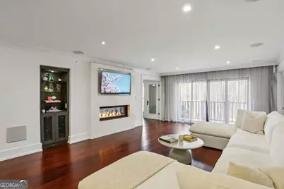 26304 Plantation Drive NE #304, Atlanta, GA 30324 - Photo 5