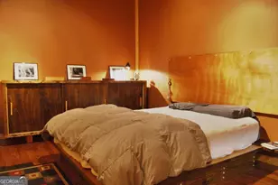 24 Doyle St, Toccoa, GA 30577 - Photo 3