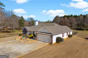 201 Poppyfield Farm Dr, Good Hope, GA 30641 - Photo 49