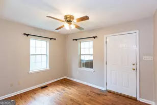 3172 Humphries Dr SE, Atlanta, GA 30354 - Photo 3