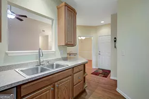 12271 Molly Sue Ln, Fayetteville, GA 30215 - Photo 9