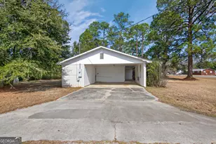 608 S Leroy St, Metter, GA 30439 - Photo 21