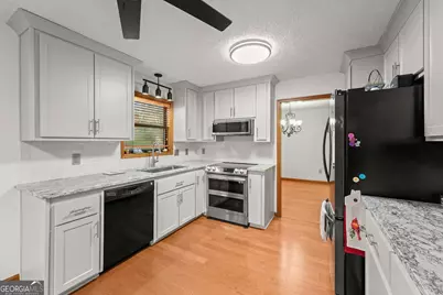 1185 Autumn Ridge Drive, Marietta, GA 30066 - Photo 11