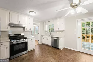 925 Alexander Hamilton Dr, McDonough, GA 30253 - Photo 15