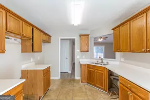 852 New England Ct, Lawrenceville, GA 30046 - Photo 5