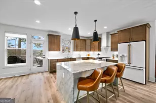 301 Penny Ct, Sandy Springs, GA 30328 - Photo 7