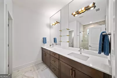 301 Penny Court, Sandy Springs, GA 30328 - Photo 15