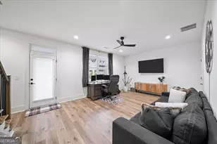 301 Penny Ct, Sandy Springs, GA 30328 - Photo 21