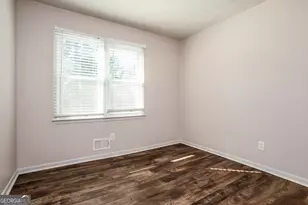 537 Plainville Dr, Atlanta, GA 30331 - Photo 11