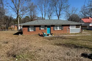 106 Walnut Ave, Summerville, GA 30747 - Photo 1