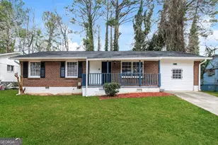 624 Robert E Lee Pkwy, Jonesboro, GA 30238 - Photo 1