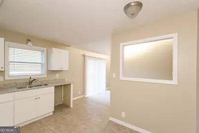 3479 Valley Oaks Road, Lithonia, GA 30038 - Photo 9